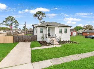 8901 Livingston Ave, Chalmette, LA 70043