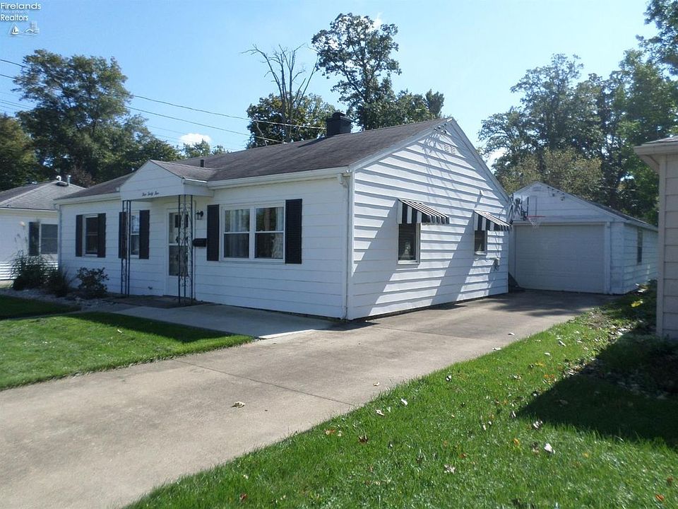 1st image of 545 Oaklawn Ave
