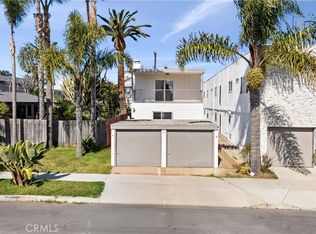 319 14th St #B, Huntington Beach, CA 92648