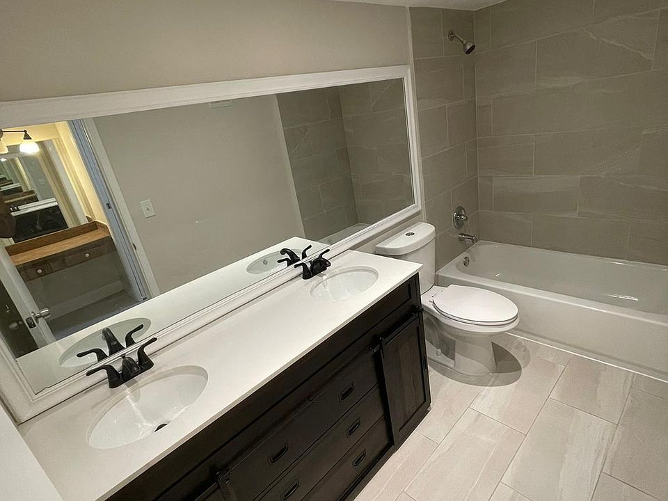 1st image of 9301 SW 92nd Ave APT A115