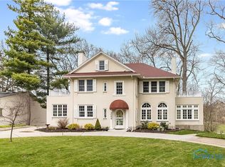 3584 Ridgewood Rd, Toledo, OH 43606