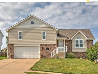 1105 Willow Ln, Liberty, MO, 64068