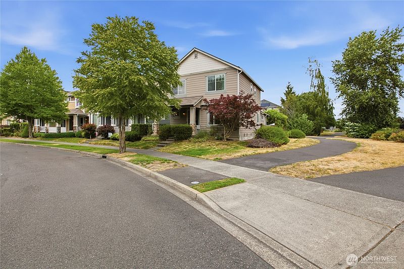 2nd image of 5240 54th Avenue SE