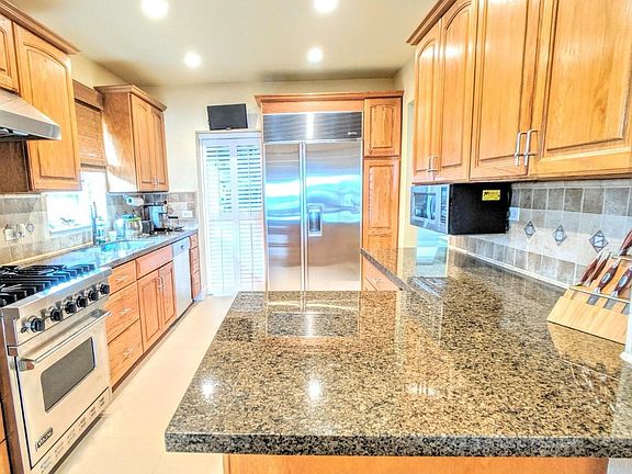 3rd image of 1300 Stillwater Dr