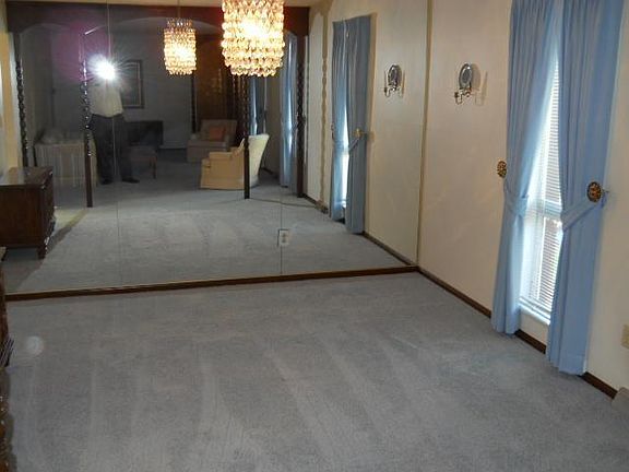 5th image of 5655 Alomar Dr