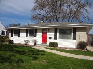 5615 52nd Ave, Kenosha, WI 53144