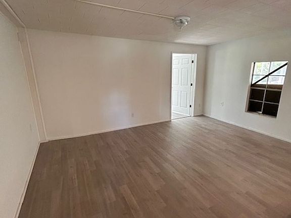 3rd image of 7711 McDaniel Dr #3B-1BA