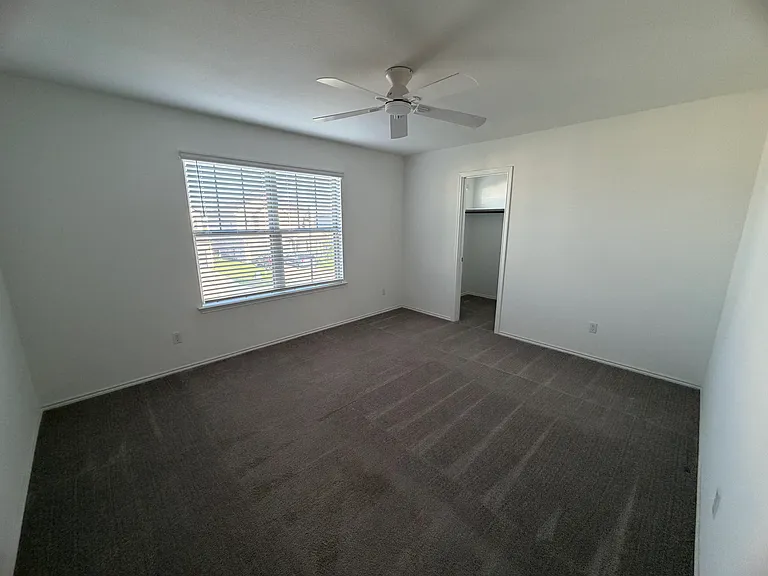 133 Bennington Dr — Photo 27