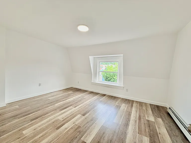 126 Buttonwood St #2 — Photo 15