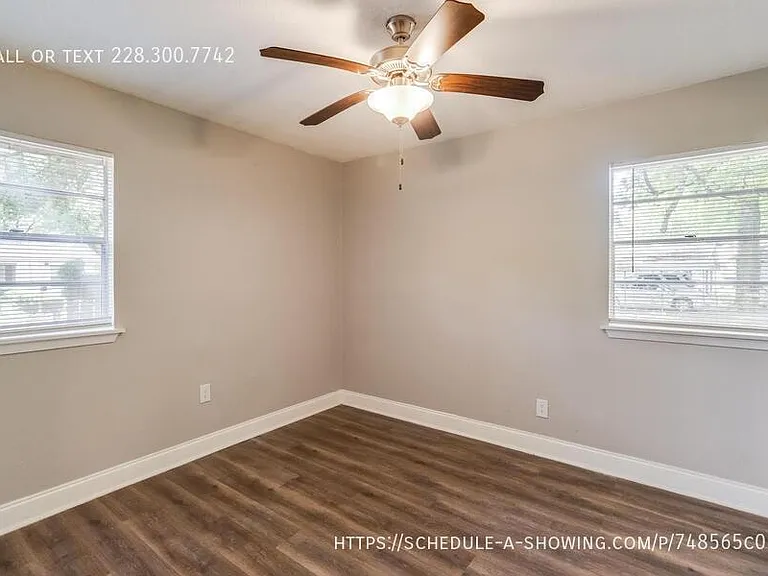 16201 Cervantes Ct — Photo 13