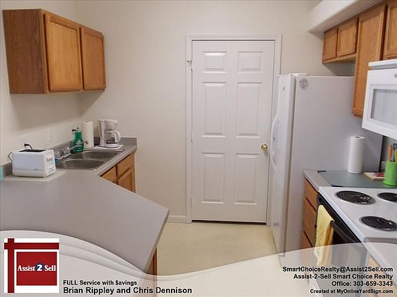 Kitchen with all Appliances Included