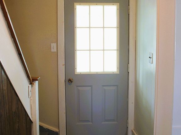 4th image of 41 Lefebvre Ave
