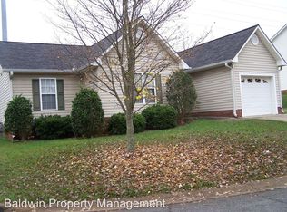 275 Cedar Ridge Cir, Winston Salem, NC 27127