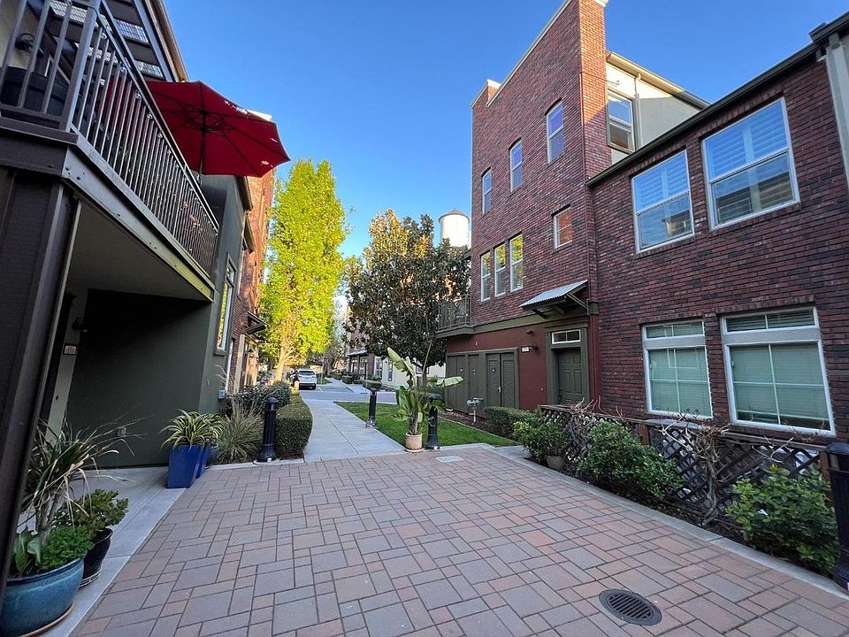 1st image of 351 Bautista Pl