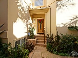 1055 Sunset Dr, Hermosa Beach, CA 90254
