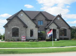 19732 Breckenridge Dr, Mokena, IL 60448