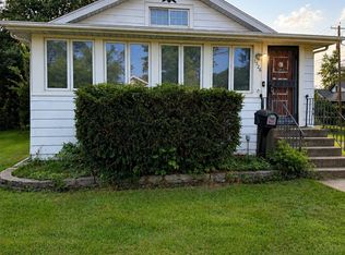 1526 Price St, Rockford, IL 61103