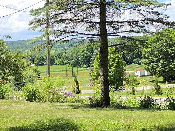 4th image of 36 Old Route 12 N Road