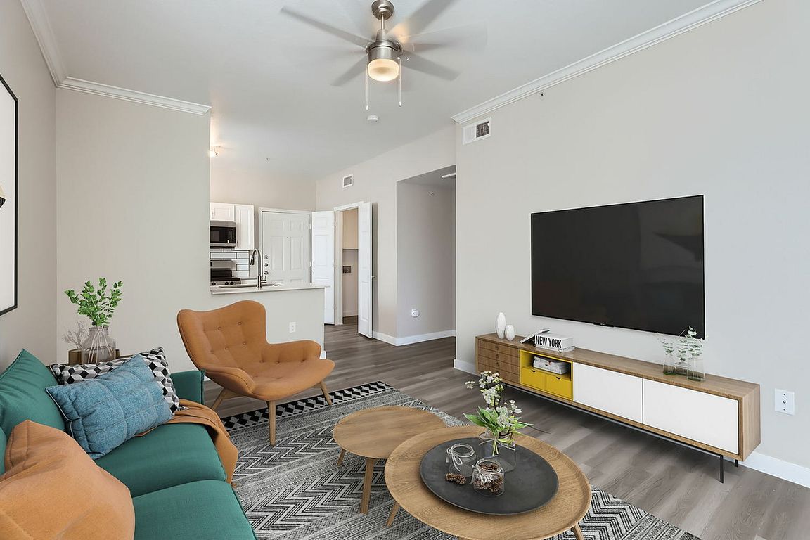 13100 Pandora Dr 3309 - Web Quality - 015 - 05 Living Room - Virtuance Info