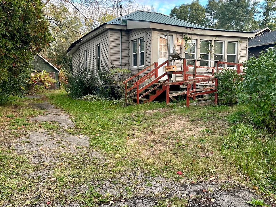 2nd image of 5 Wheeler Dr