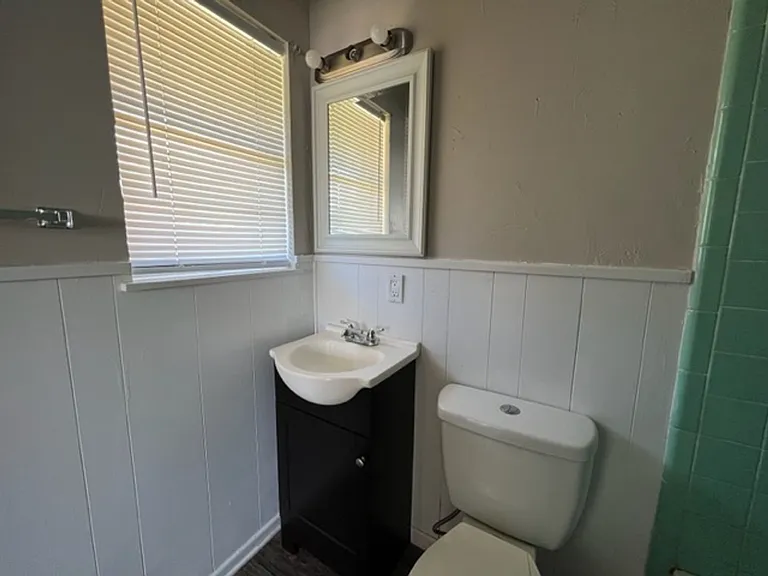 2333 Marsalis Dr — Photo 12