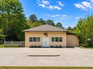 3813 Stonewall Tell Rd, Atlanta, GA 30349