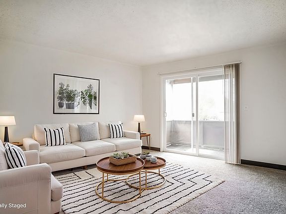 2nd image of 825 NW 23rd St #121