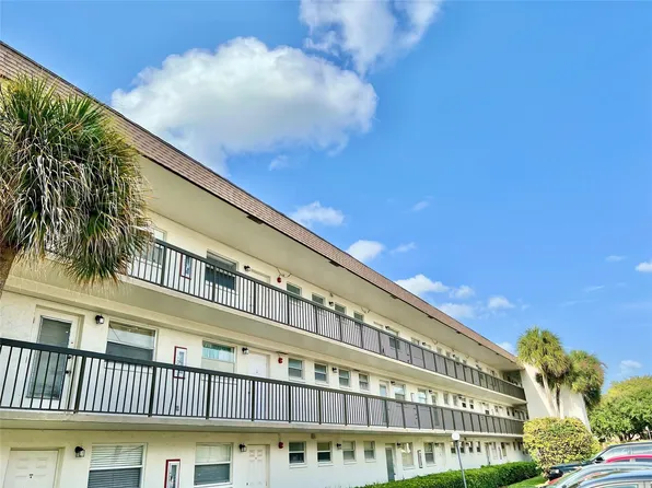 1751 NW 75th Ave 310, Plantation, FL 33313