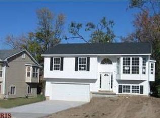 10907 Kingbee Pl, Saint Ann, MO 63074