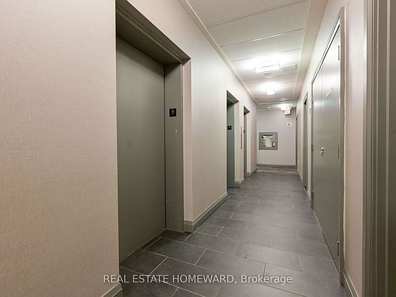 3rd image of 25 Cole St #926