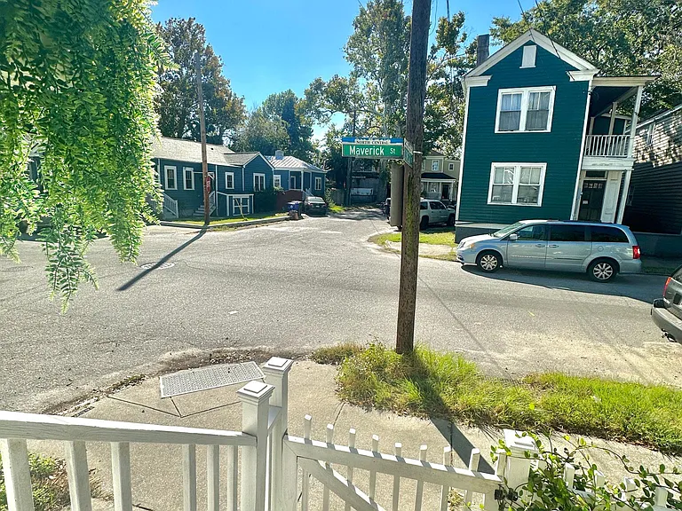 22 Maverick St — Photo 20