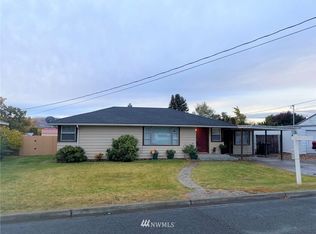 3404 Clinton Way, Yakima, WA 98902