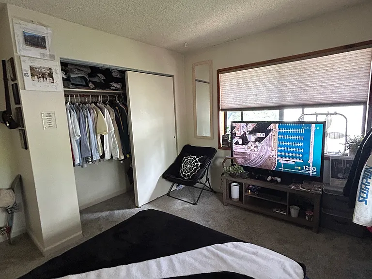 823 W Birch Ave #B — Photo 14