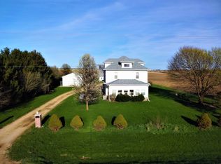 5169 N Crossroads Rd, Lena, IL 61048