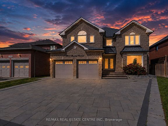 2nd image of 5937 Rayshaw Cres