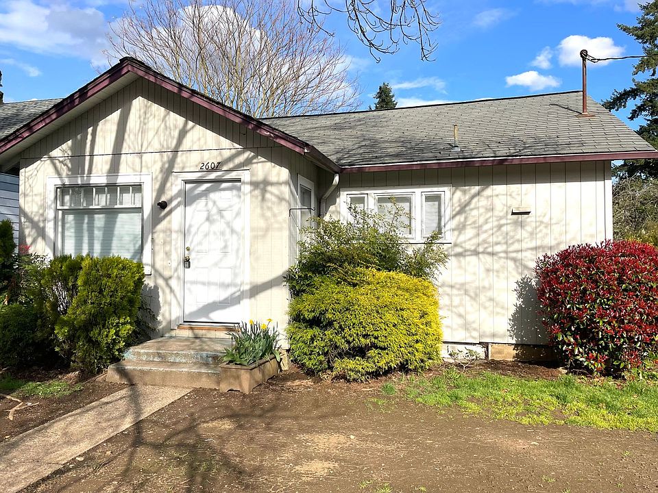 ES2605 - T Street Apartments - 2605 T St Vancouver WA | Zillow