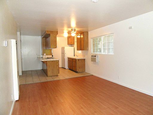 3rd image of 2950 Huff Ave APT 6
