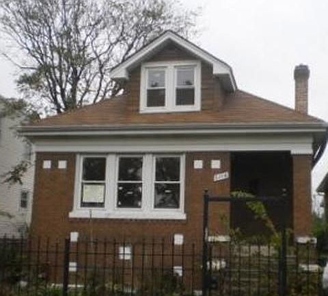 2nd image of 5156 W Bloomingdale Ave