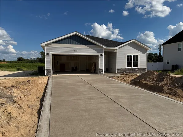 193 Seaford Ln, Aberdeen, NC 28315