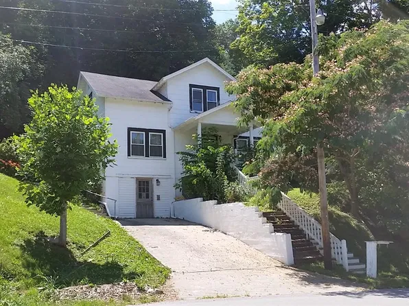 15 S Fork Rd, Stanton, KY 40380