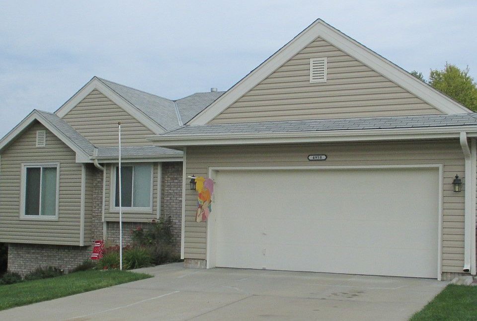 1st image of 4958 Logan Ln