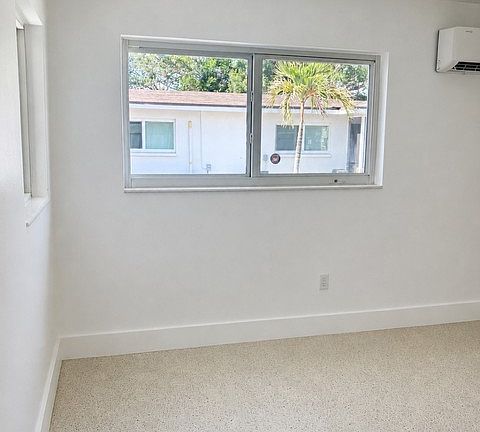 4th image of 4908 Viceroy Ct #1