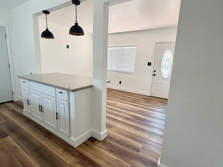 605 Lagoon Ave — Photo 13