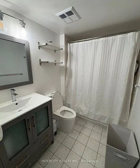 800 Sheppard Ave W #209 — Photo 9