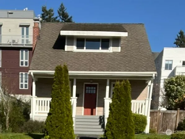 2724 44th Avenue SW, Seattle, WA 98116
