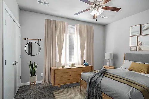 The Edge Luxury Apartments Photo 1
