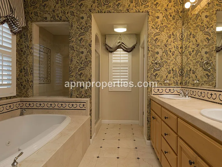 2291 Magnolia Bridge Dr — Photo 13