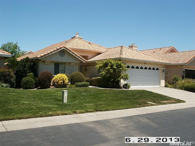 2nd image of 20 Bonaventure Ct