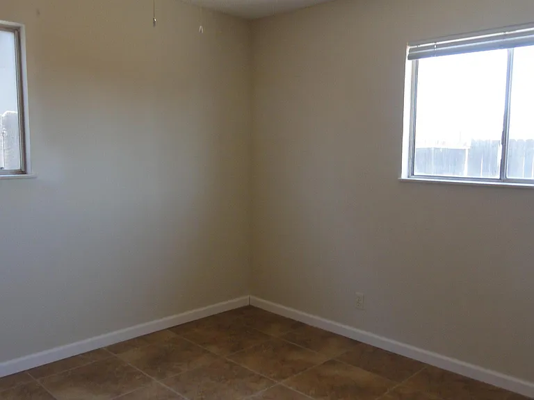 640 San Juan St — Photo 5