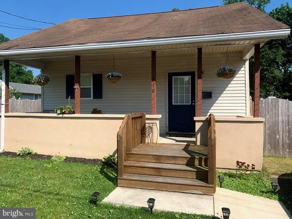 210 Antwerp Ave, Egg Harbor City, NJ 08215